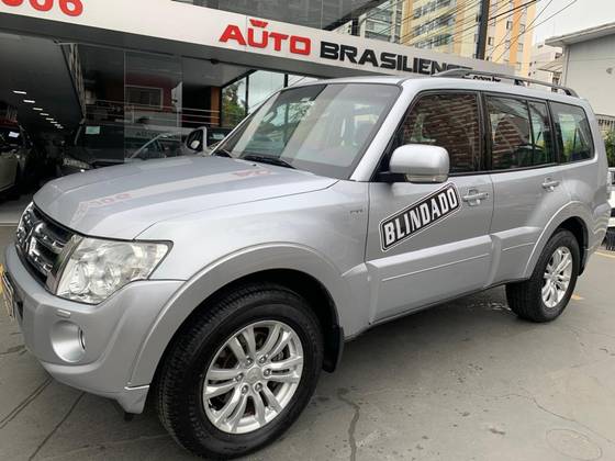 MITSUBISHI PAJERO FULL 3.8 HPE 4X4 V6 24V GASOLINA 4P AUTOMÁTICO